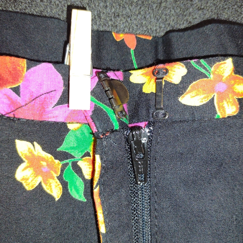Pants - Picture 6 of 7